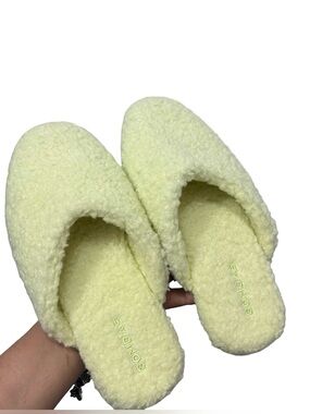 Bombas Sunday Mule Slipper Women's Light Meringue Yellow Green Sherpa Sz 6 RARE